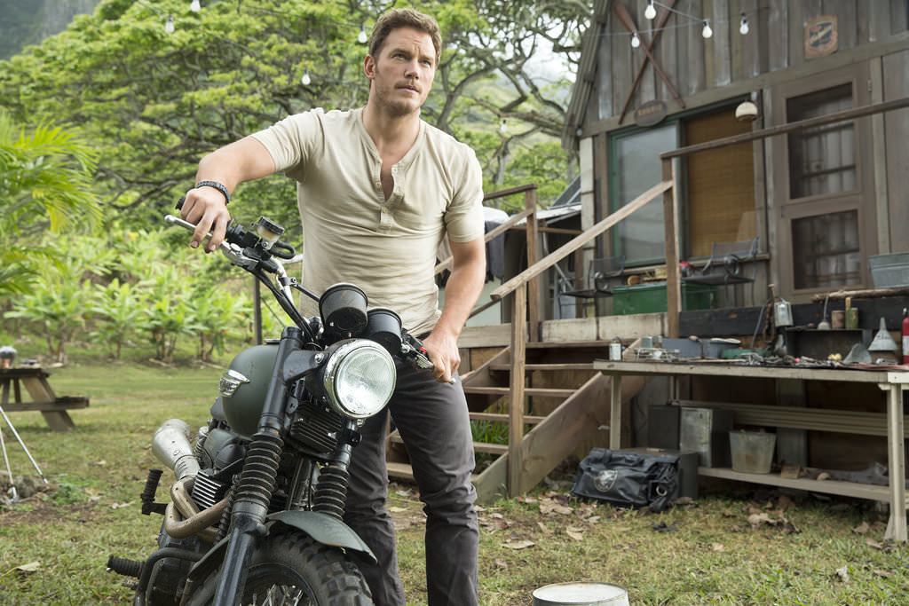 chris pratt shirt jurassic world